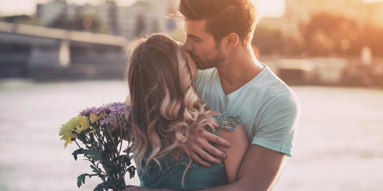 5 TIPS TO CREATE A SPECIAL BOND WITH YOUR SWEETHEART