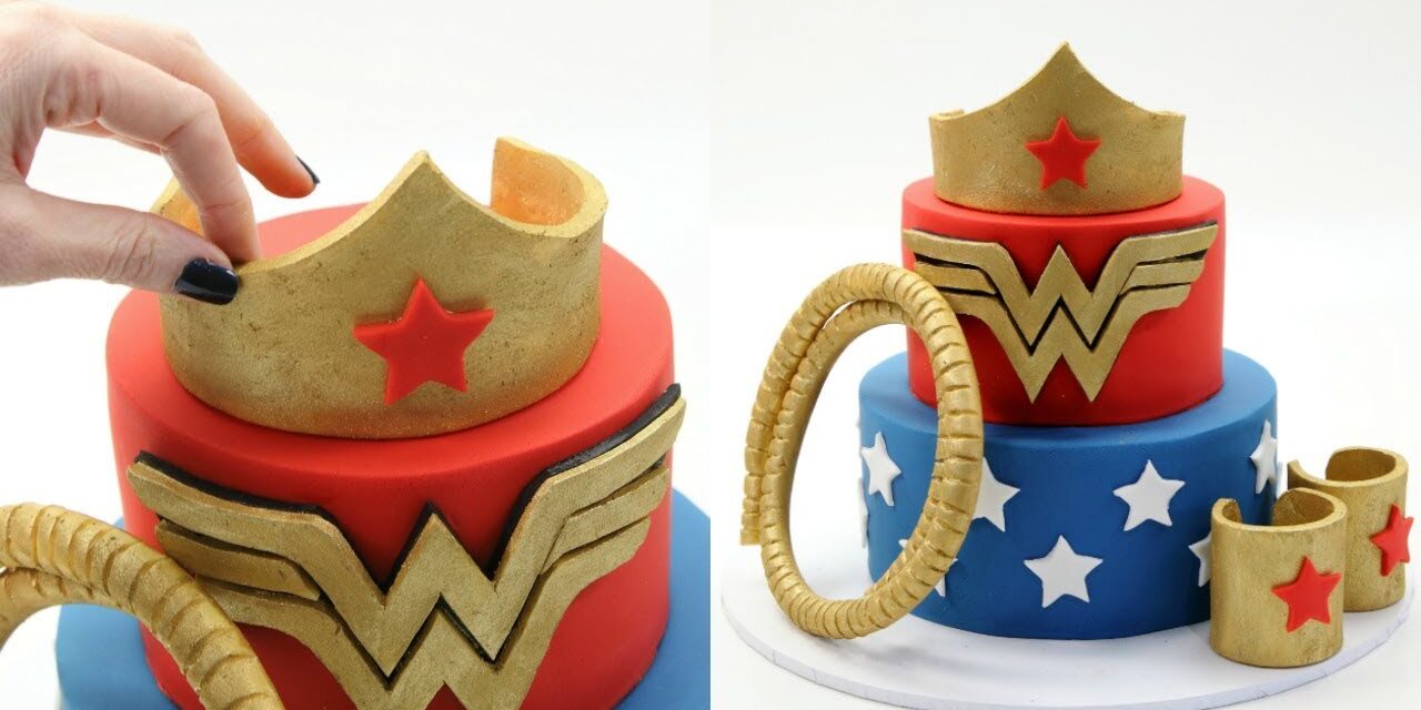 <strong>Making a Wonder Woman Cake with Hidden Glitter Inside</strong>